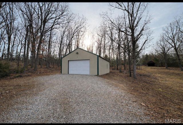 5111 Highway Z, Houston, MO 65483