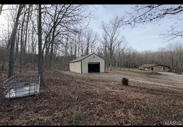 5111 Highway Z, Houston, MO 65483