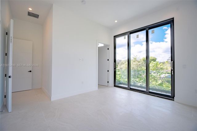 9840 SW 73rd Court, Pinecrest, FL 33156