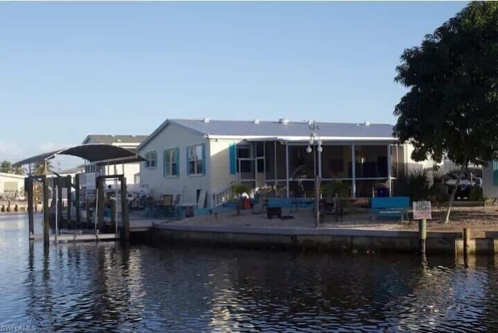 3140 BINNACLE LN, ST. JAMES CITY, FL 33956 — exterior