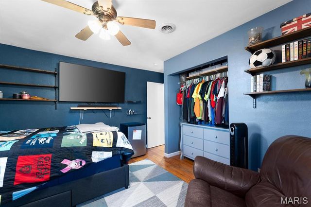 123 E School Street, Fairview Heights, IL 62208