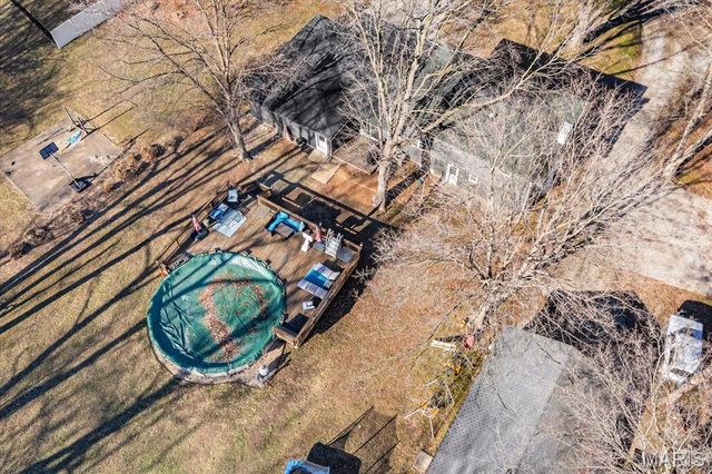 123 E School Street, Fairview Heights, IL 62208