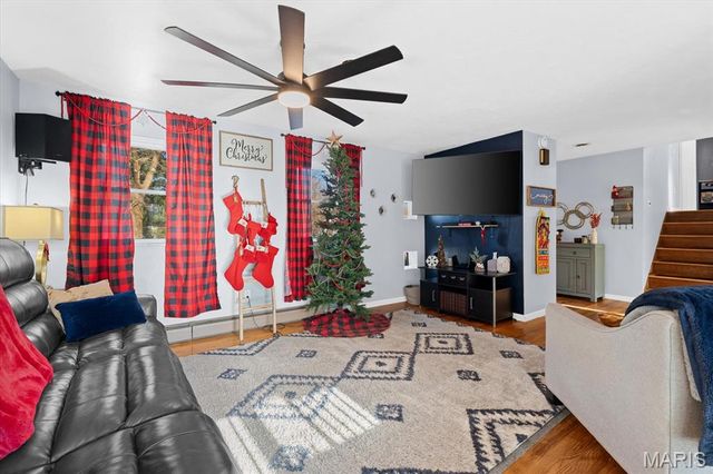 123 E School Street, Fairview Heights, IL 62208