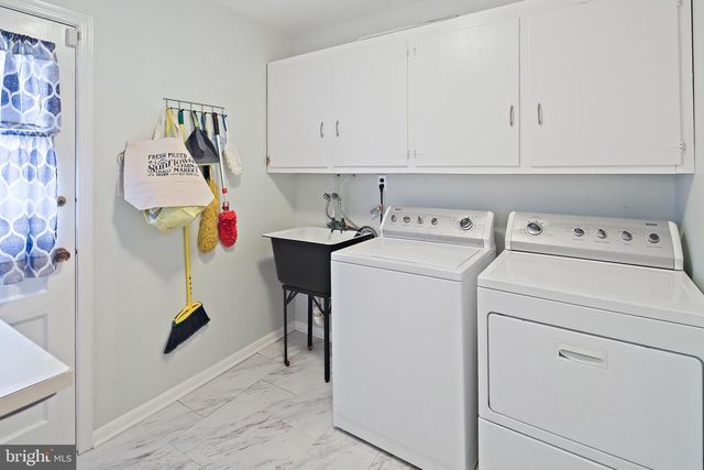 12624 SUMMERWOOD DR, Silver Spring, MD 20904