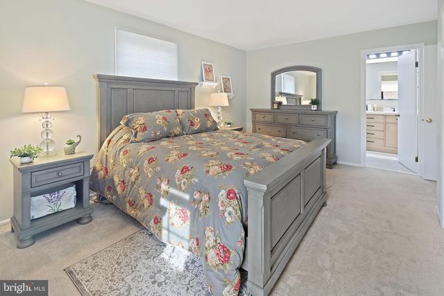 12624 SUMMERWOOD DR, Silver Spring, MD 20904