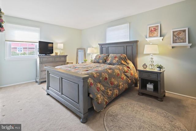 12624 SUMMERWOOD DR, Silver Spring, MD 20904