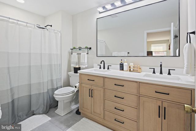 12624 SUMMERWOOD DR, Silver Spring, MD 20904