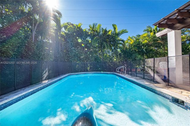 1260 99th St, Bay Harbor Islands, FL 33154