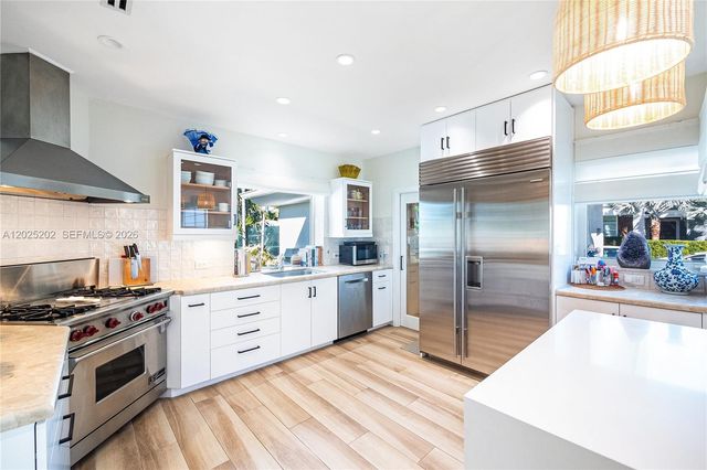 1260 99th St, Bay Harbor Islands, FL 33154