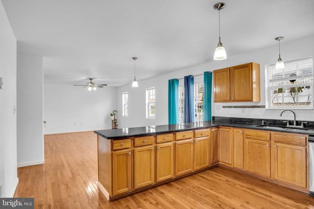 554 YALE ST, Harrisburg, PA 17111