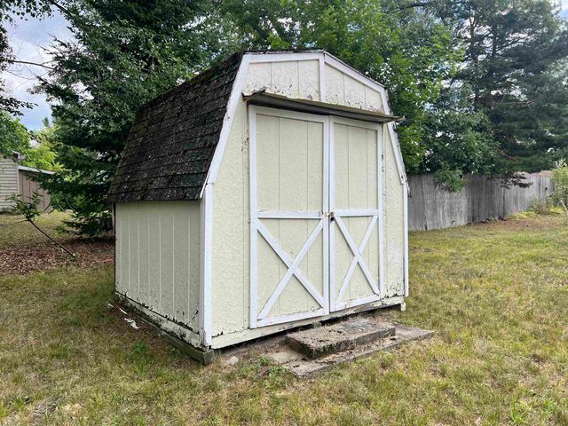 2650 Cathey Street, Harrison, MI 48625