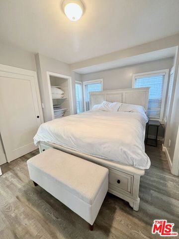 1836 The Strand, Hermosa Beach, CA 90254