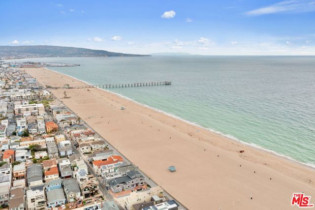 1836 The Strand, Hermosa Beach, CA 90254