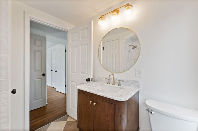 4466 Olentangy Boulevard, Columbus, OH 43214