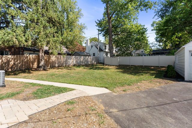 4466 Olentangy Boulevard, Columbus, OH 43214