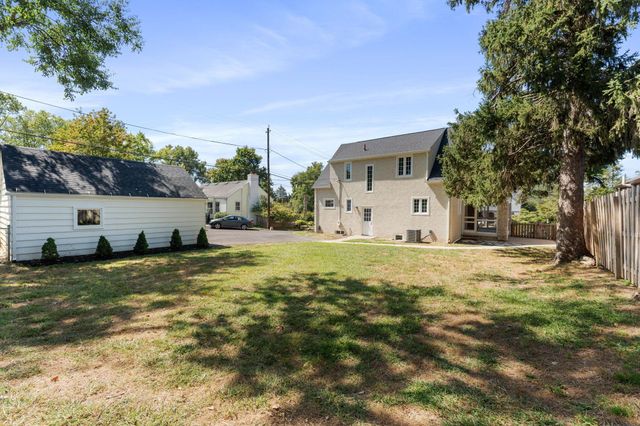 4466 Olentangy Boulevard, Columbus, OH 43214