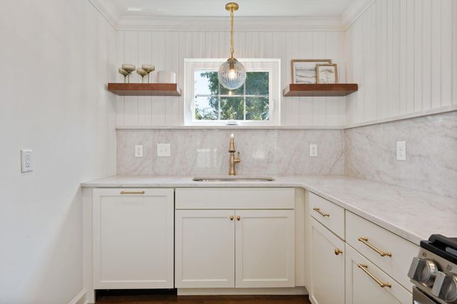 4466 Olentangy Boulevard, Columbus, OH 43214