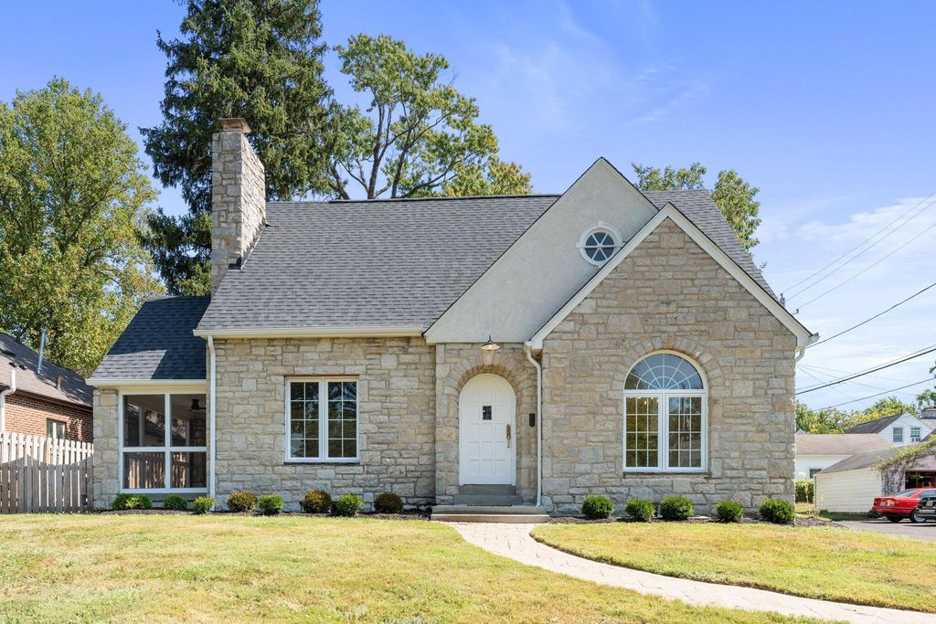 4466 Olentangy Boulevard, Columbus, OH 43214