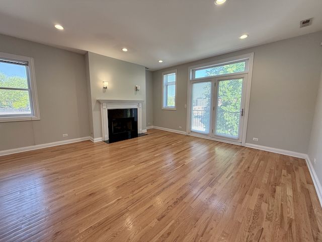 5558 W Edmunds Street 3, Chicago, IL 60630