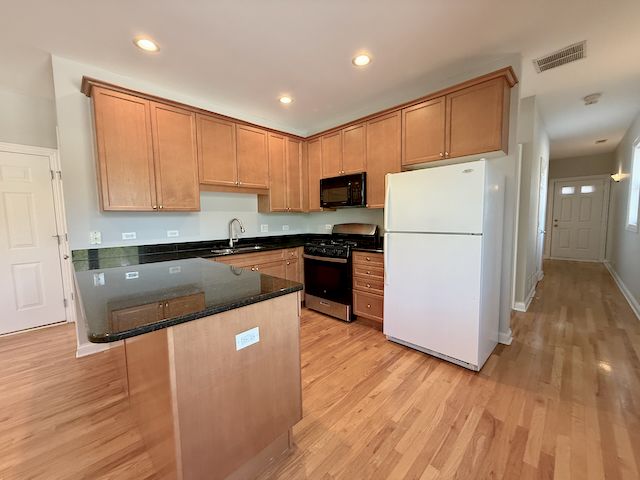 5558 W Edmunds Street 3, Chicago, IL 60630