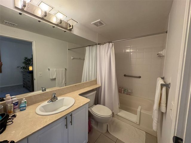 780 S Sapodilla Avenue 306, West Palm Beach, FL 33401