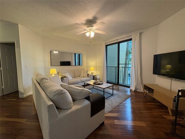 780 S Sapodilla Avenue 306, West Palm Beach, FL 33401