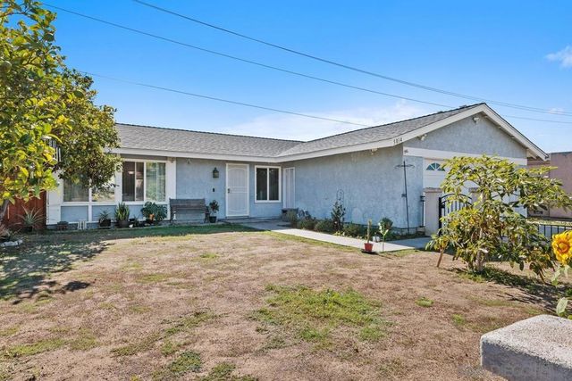 5014 El Mirlo, Oceanside, CA 92057