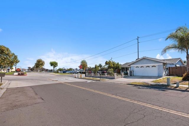 5014 El Mirlo, Oceanside, CA 92057