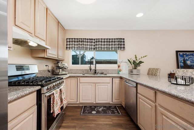 5014 El Mirlo, Oceanside, CA 92057