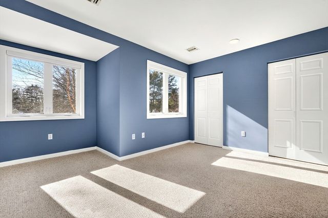 1 Douglass Grn 1, Woburn, MA 01801