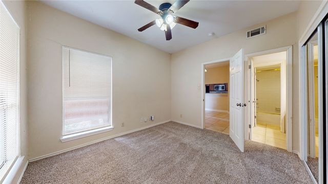 564 Josephine Street, Dallas, TX 75246