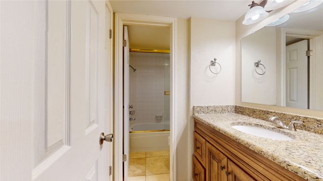 564 Josephine Street, Dallas, TX 75246