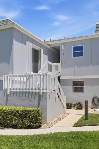 1457 NE Ocean Boulevard 8, Stuart, FL 34996
