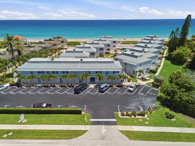1457 NE Ocean Boulevard 8, Stuart, FL 34996