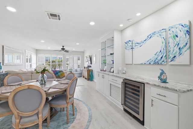 1457 NE Ocean Boulevard 8, Stuart, FL 34996