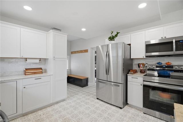 131 Grayson ST, Portsmouth, VA 23707