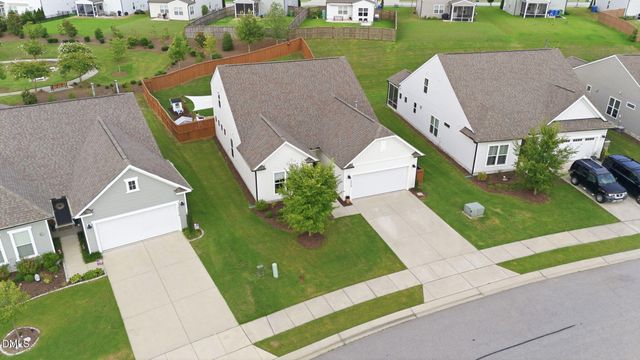 2334 Bethpage Drive, Fuquay Varina, NC 27526