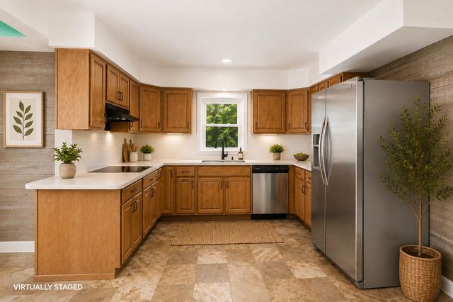 475 Northland Court NE, Rockford, MI 49341