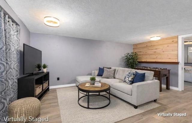 475 Northland Court NE, Rockford, MI 49341