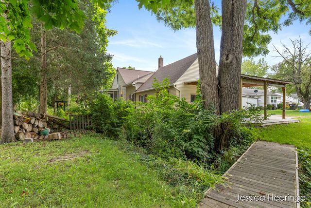 475 Northland Court NE, Rockford, MI 49341