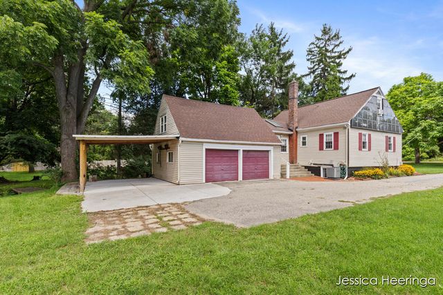 475 Northland Court NE, Rockford, MI 49341
