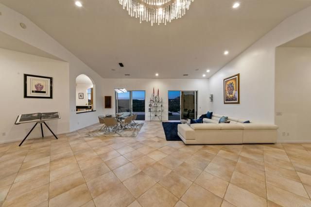 30330 Via Maria Elena, Bonsall, CA 92003