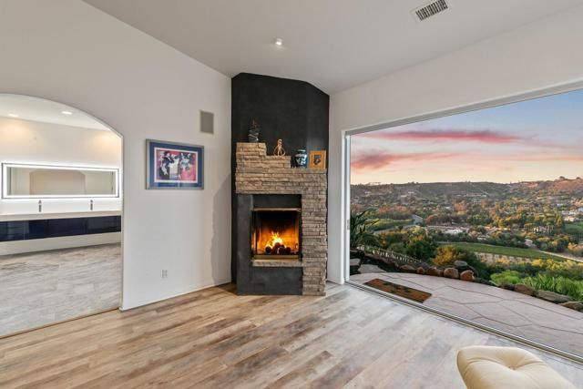 30330 Via Maria Elena, Bonsall, CA 92003