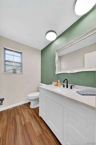 129 Williamsburg Drive, Belleville, IL 62221