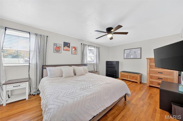 129 Williamsburg Drive, Belleville, IL 62221