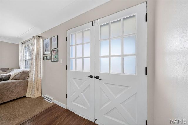 129 Williamsburg Drive, Belleville, IL 62221