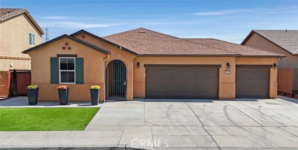 4636 N Ensanada Avenue, Fresno, CA 93723
