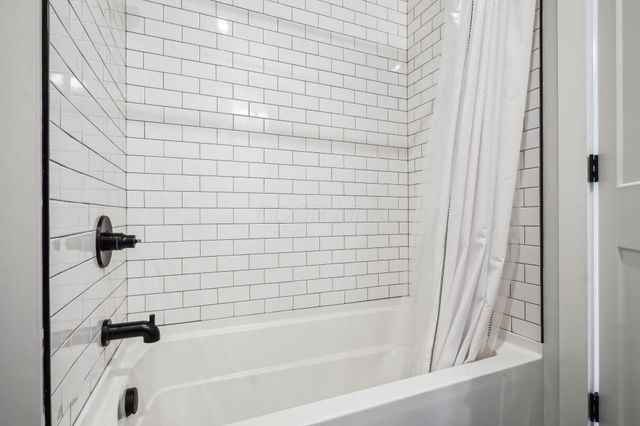 164 Wilson Avenue, Columbus, OH 43205