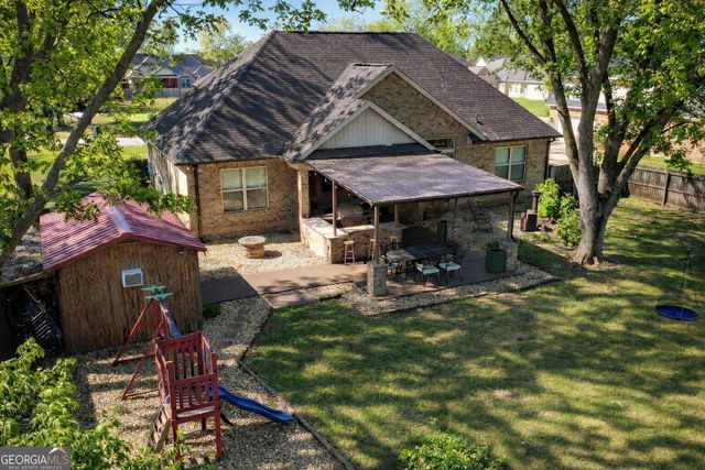 106 Rawlins Point, Perry, GA 31069