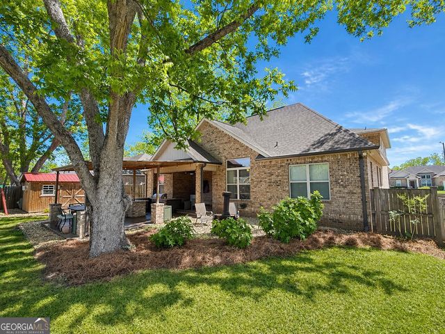 106 Rawlins Point, Perry, GA 31069